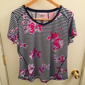 🥰3☆$25 St John’s Bay active striped floral 100%polyester